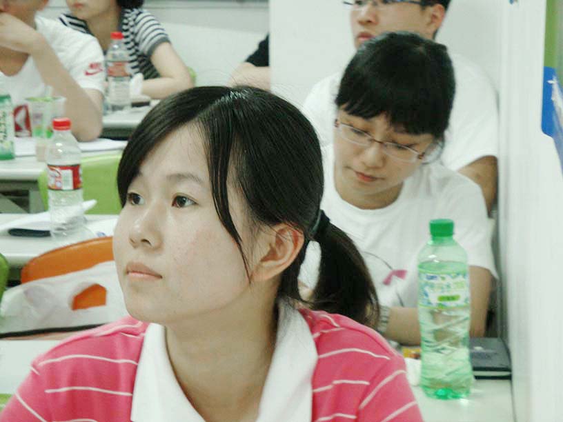 专注的同学，都是好看的